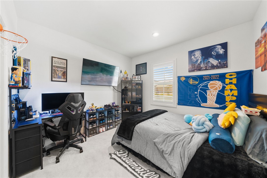 27204 Oncore Property Photo 32
