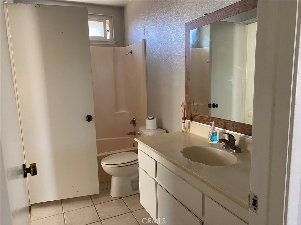 27630 Sandtrap Property Photo 6