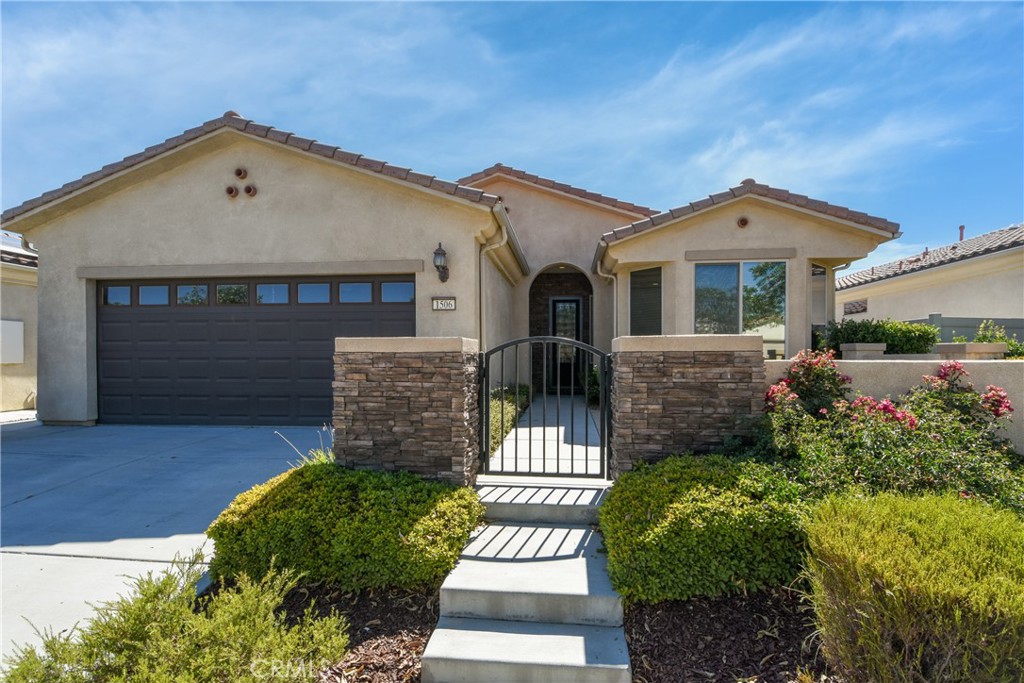1506 Via Rojas Property Photo 2
