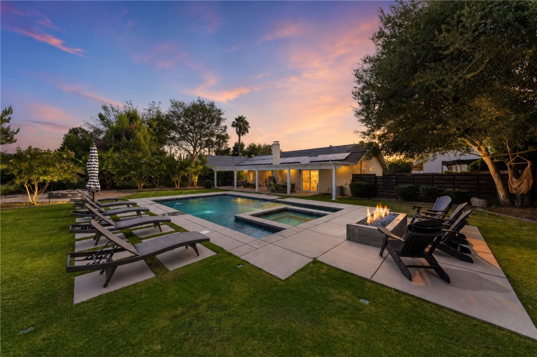 42976 El Domino Property Photo