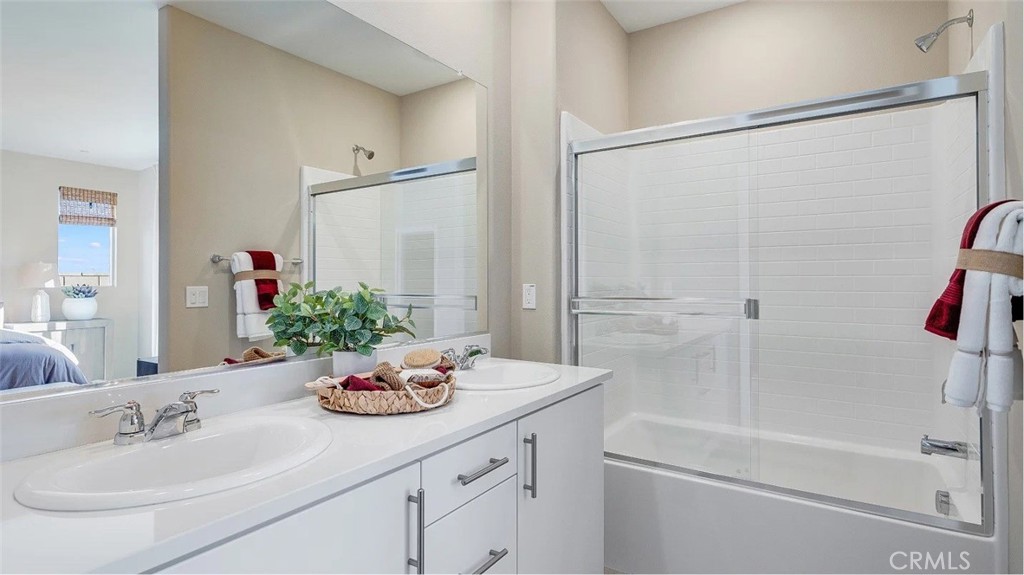 7470 Penn Avenue Property Photo 13