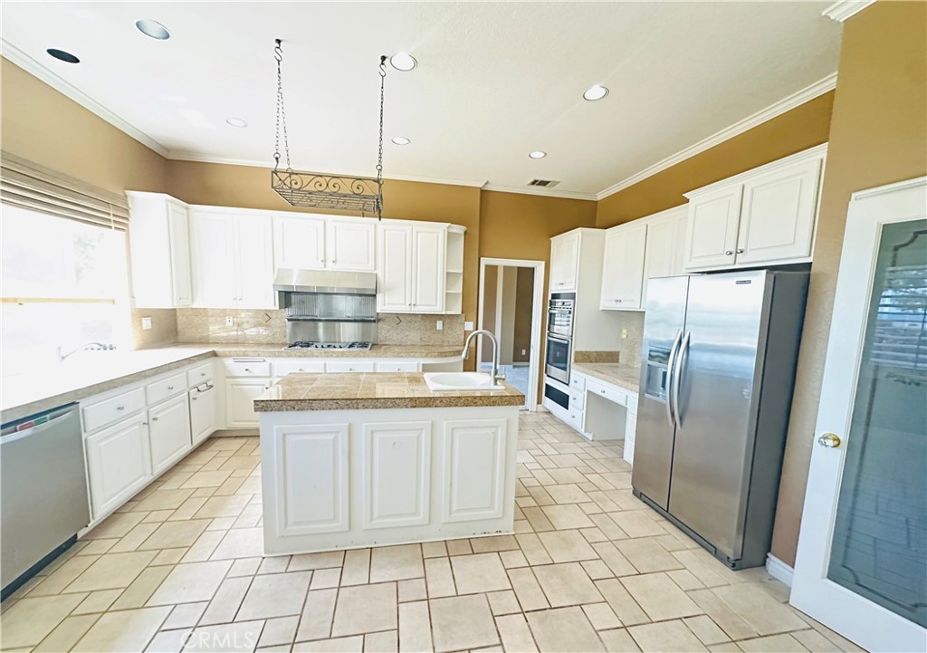 23799 Via Segovia Property Photo 5