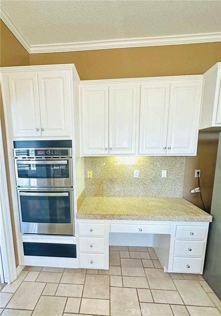 23799 Via Segovia Property Photo 8