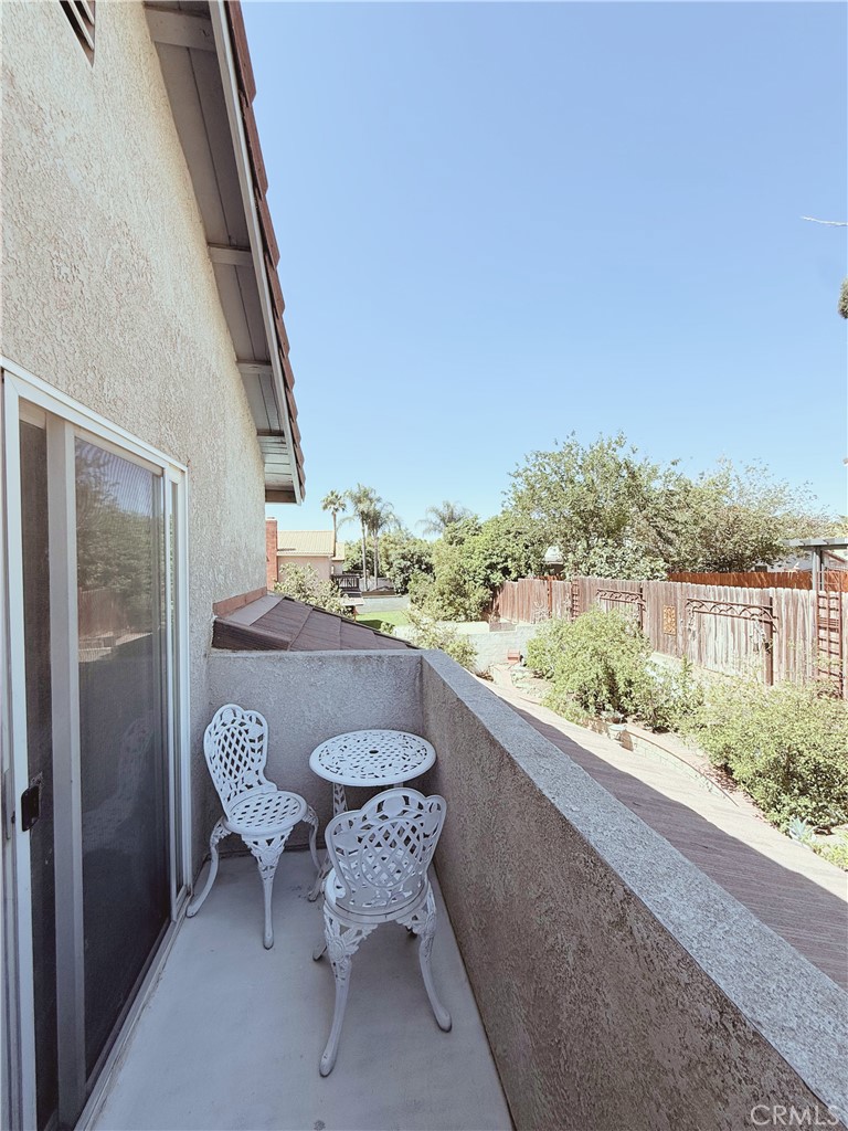 3054 N Forest Property Photo 14