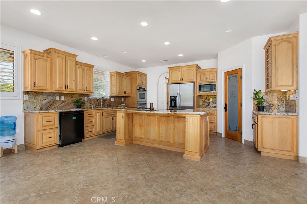 41810 Lakefront Drive Property Photo 30