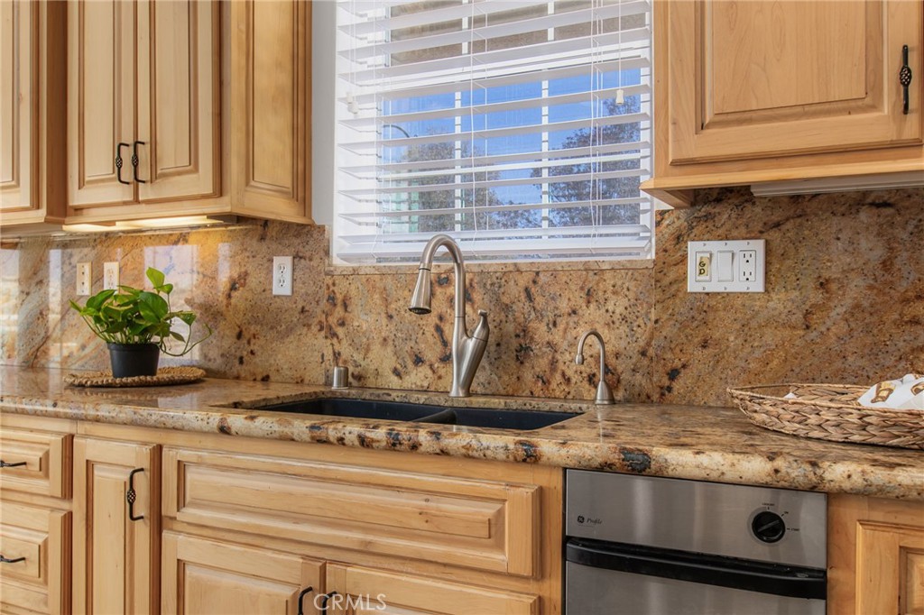41810 Lakefront Drive Property Photo 33