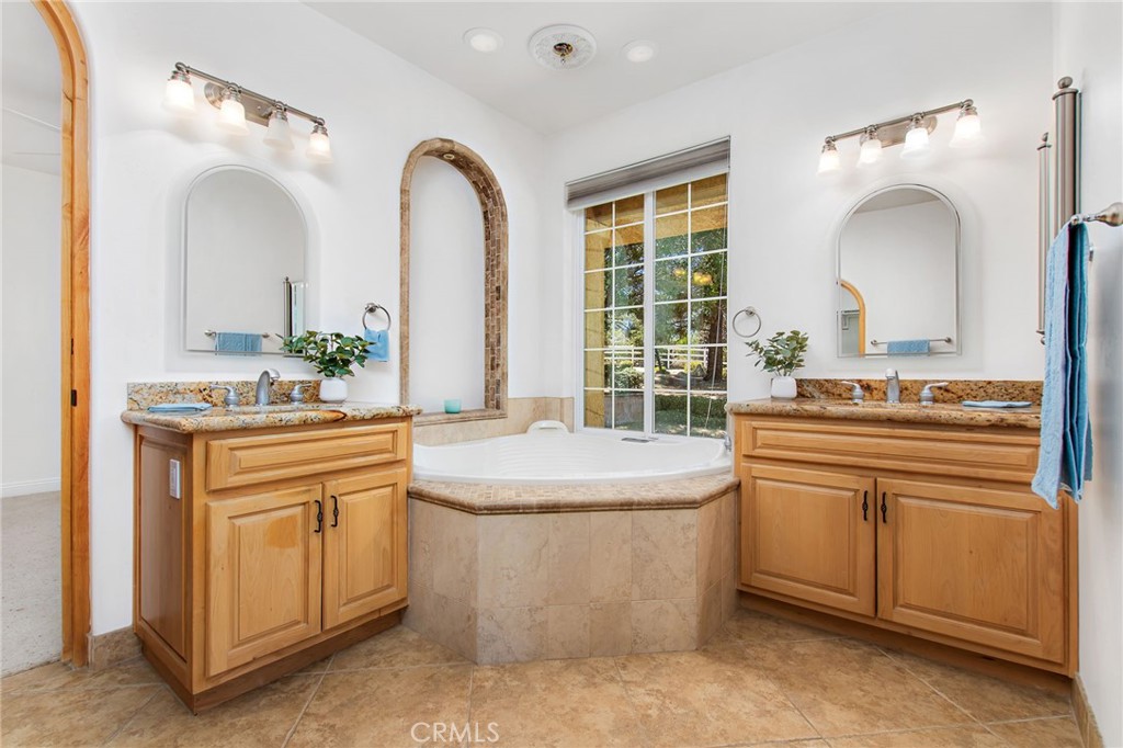 41810 Lakefront Drive Property Photo 41
