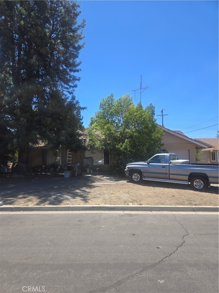 40875 Lois Court Property Photo 1