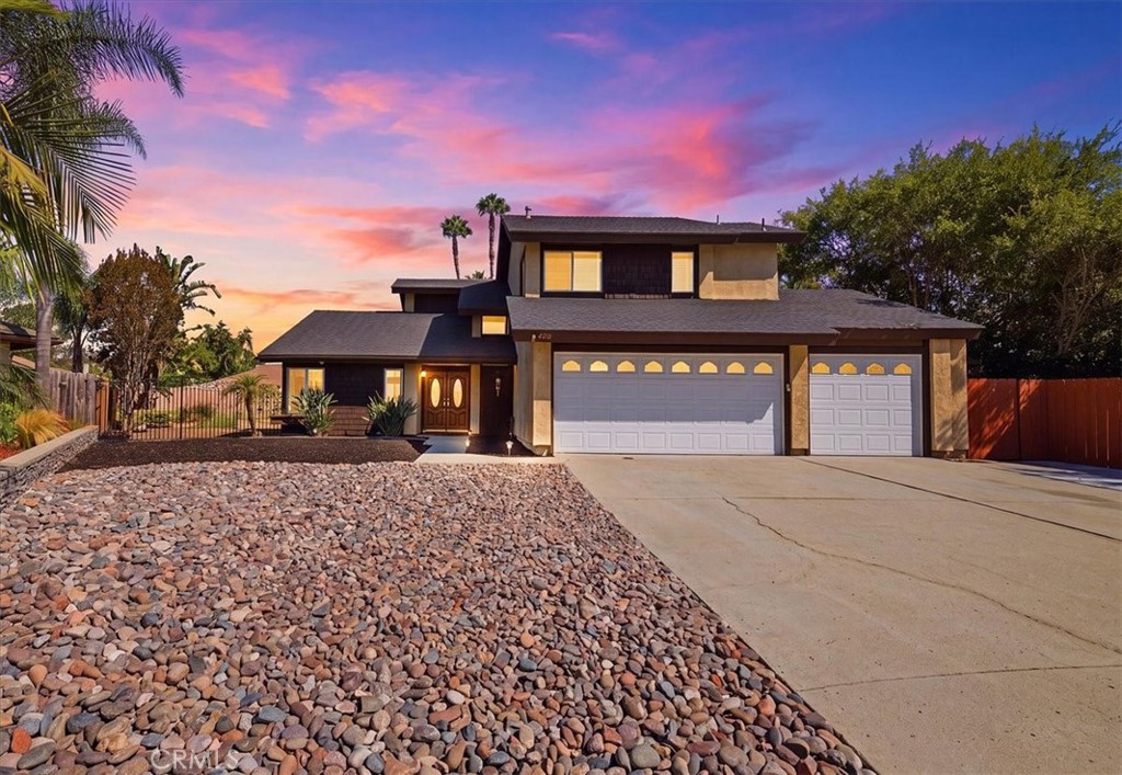 4566 Dunhill Court Property Photo 2