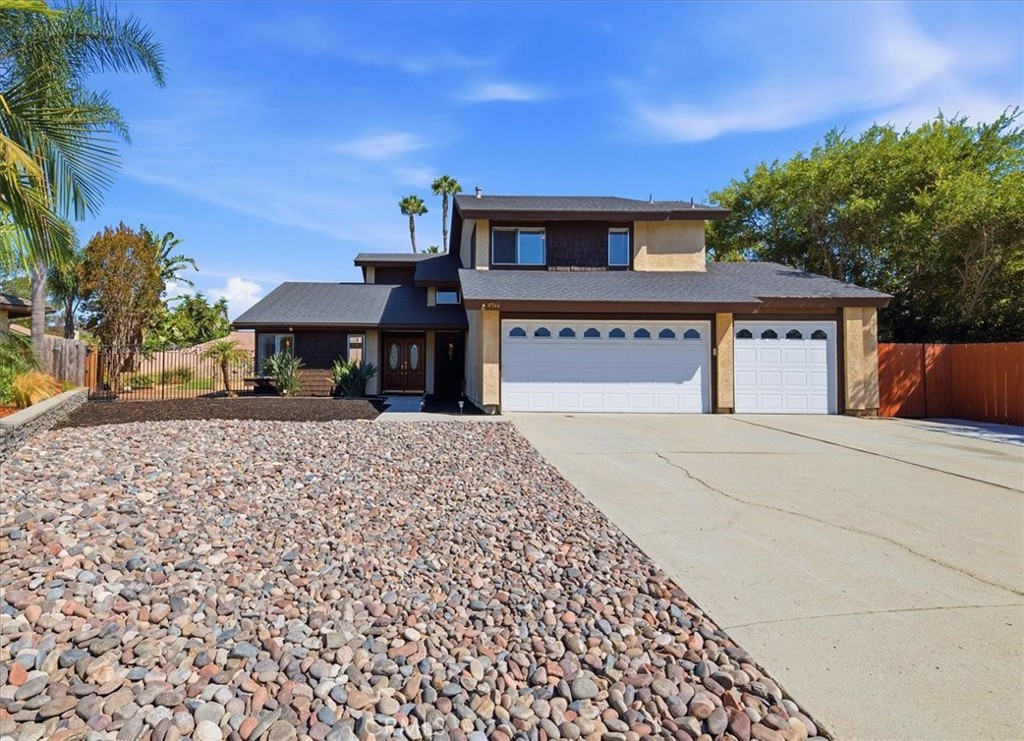 4566 Dunhill Court Property Photo 3
