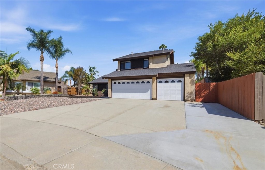 4566 Dunhill Court Property Photo 5