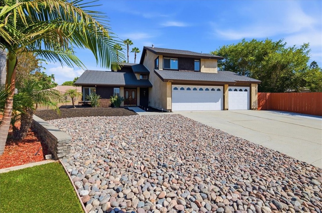4566 Dunhill Court Property Photo 6