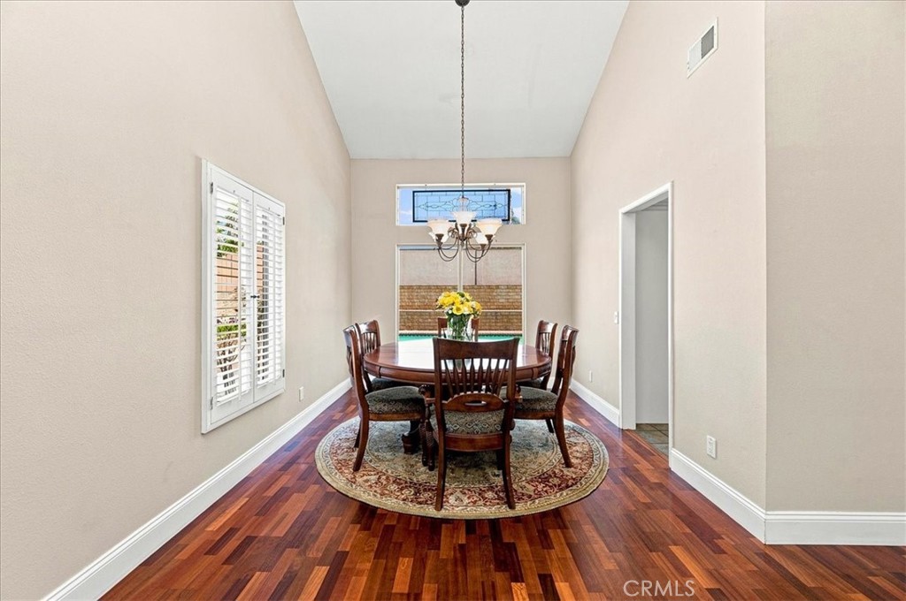 4566 Dunhill Court Property Photo 15