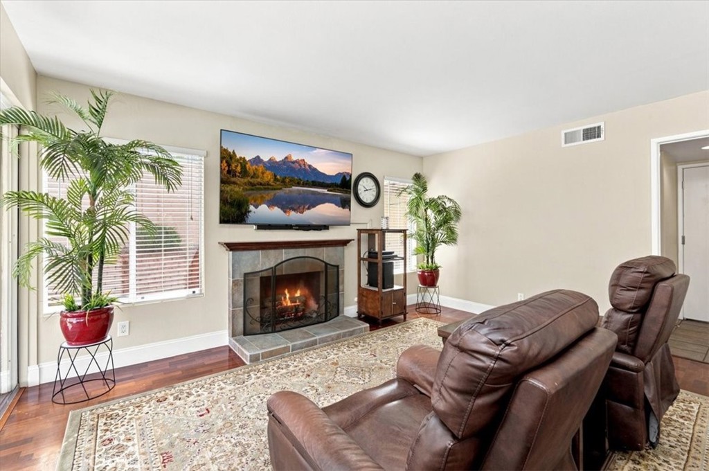 4566 Dunhill Court Property Photo 22