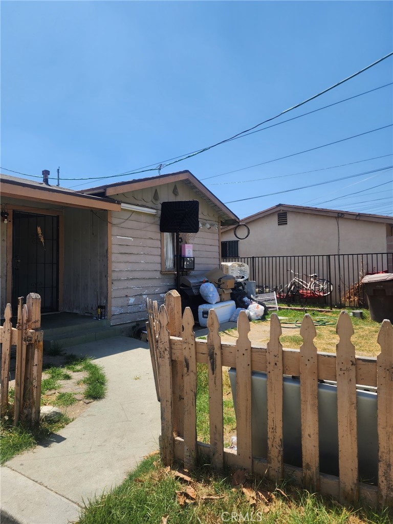 11768 Lansdale Property Photo 1