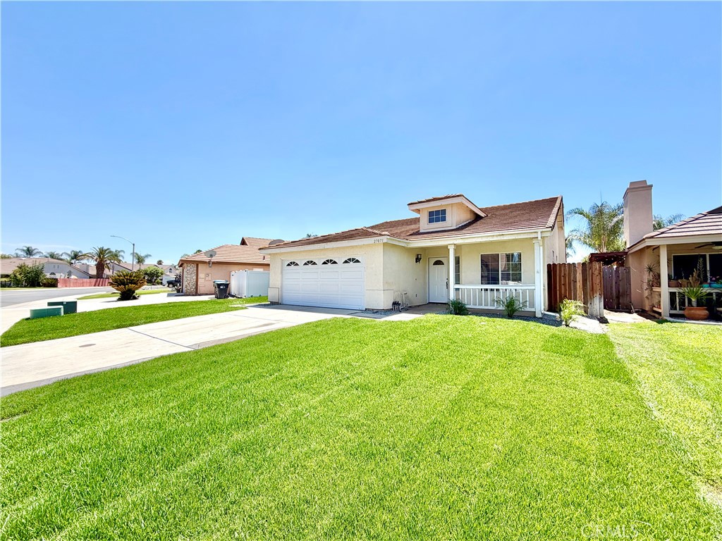 27071 School Park Drive Property Photo 2