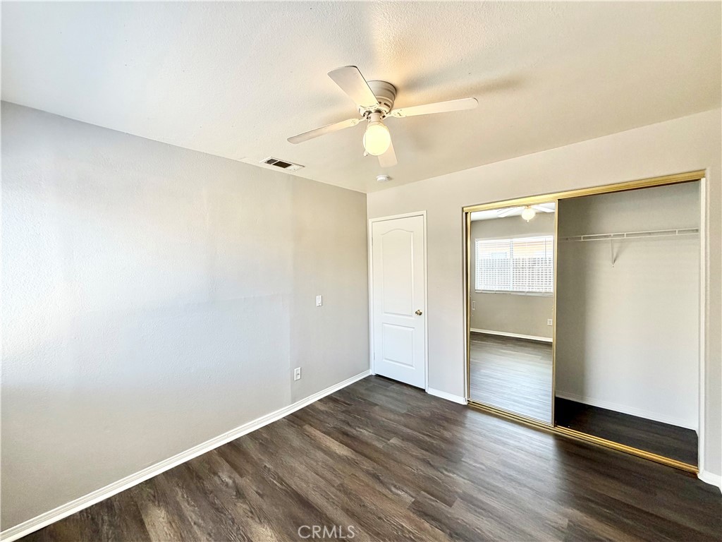 27071 School Park Drive Property Photo 16