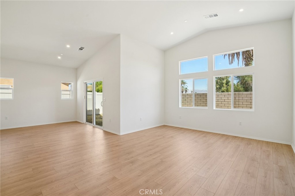 49590 Seagull Place Property Photo 3