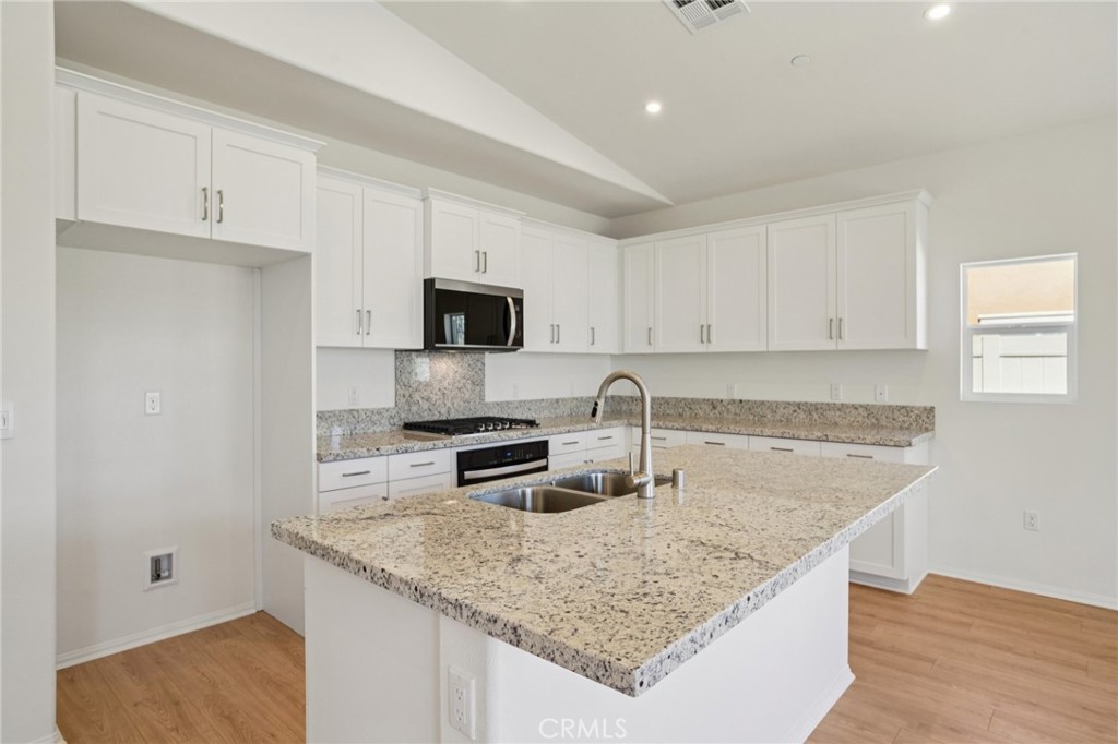 49590 Seagull Place Property Photo 13