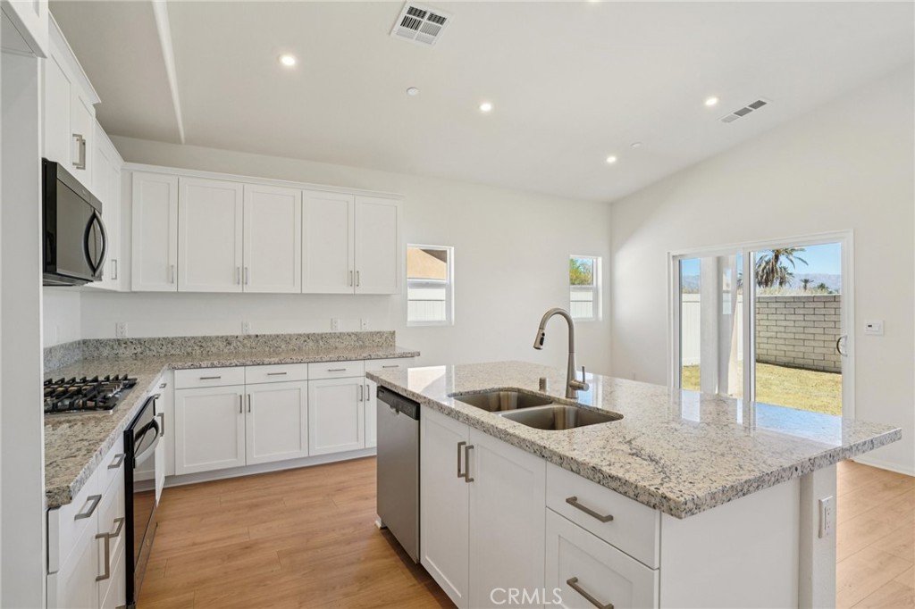 49590 Seagull Place Property Photo 14