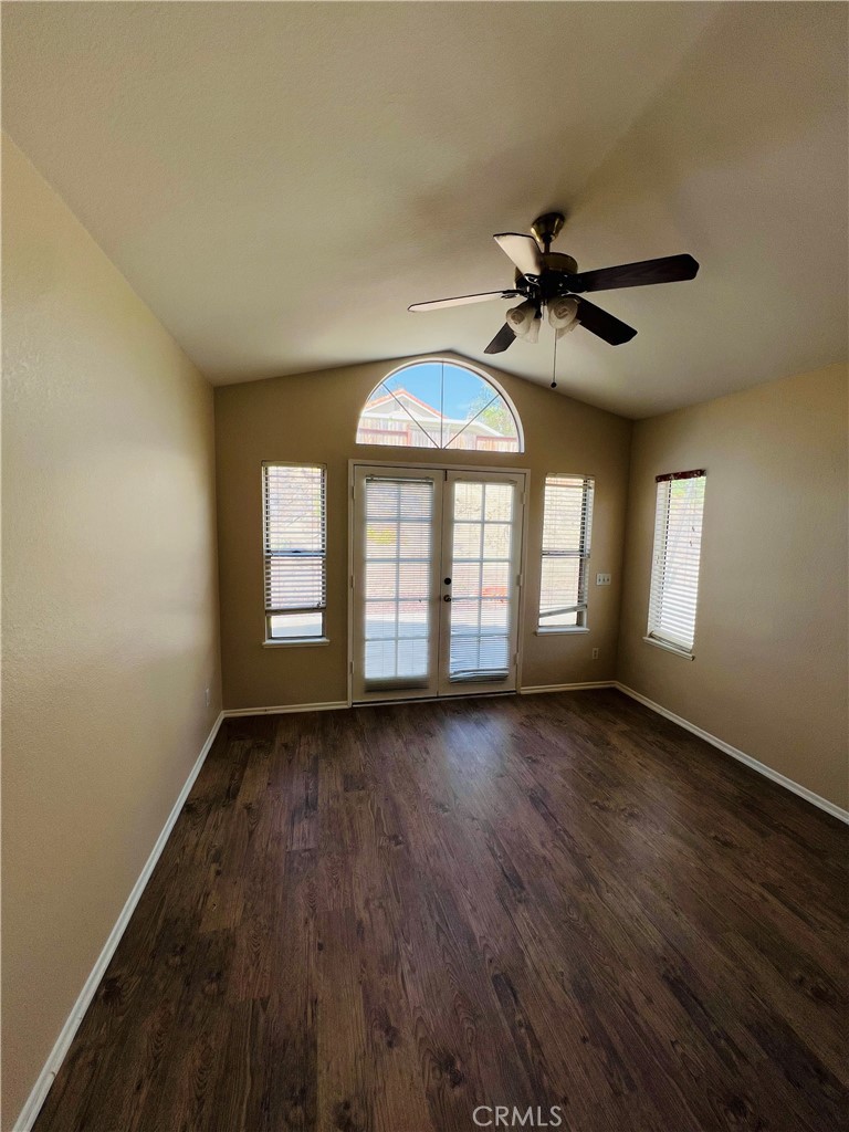 39611 Kilkare Property Photo 5