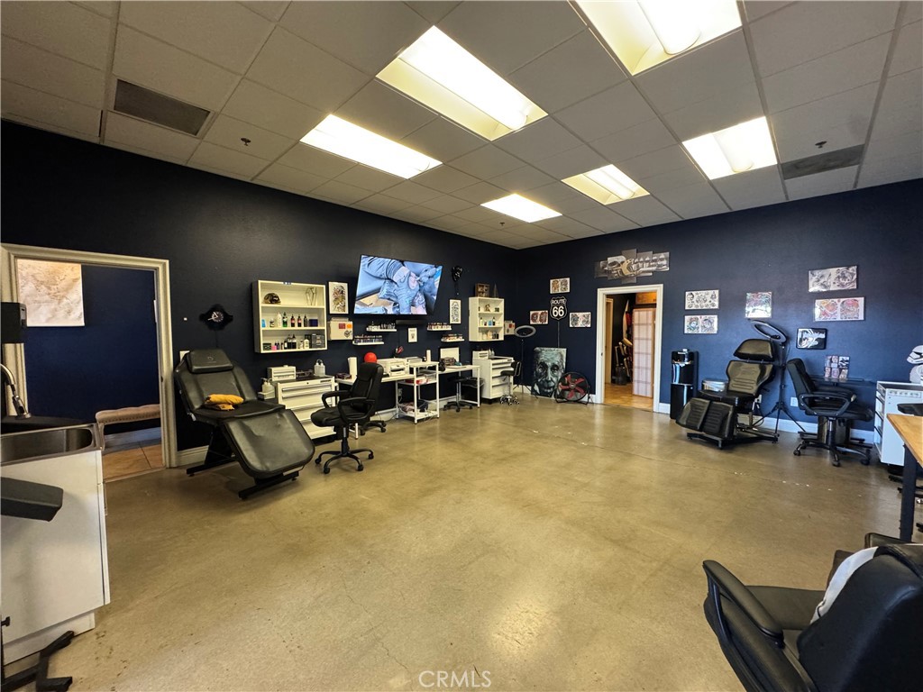 31580 Railroad Canyon Road Property Photo 5