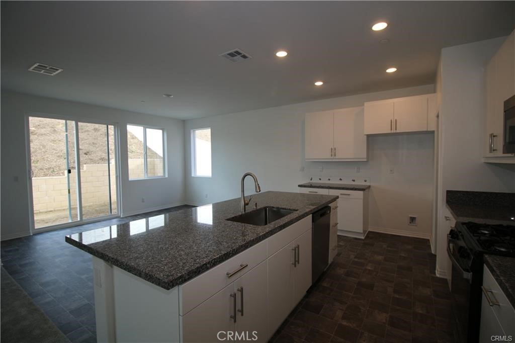 30128 Truckee Circle Property Photo 5