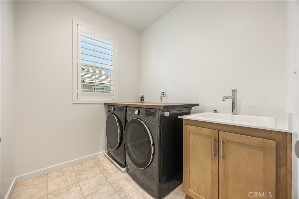 32825 Brunello Way Property Photo 7
