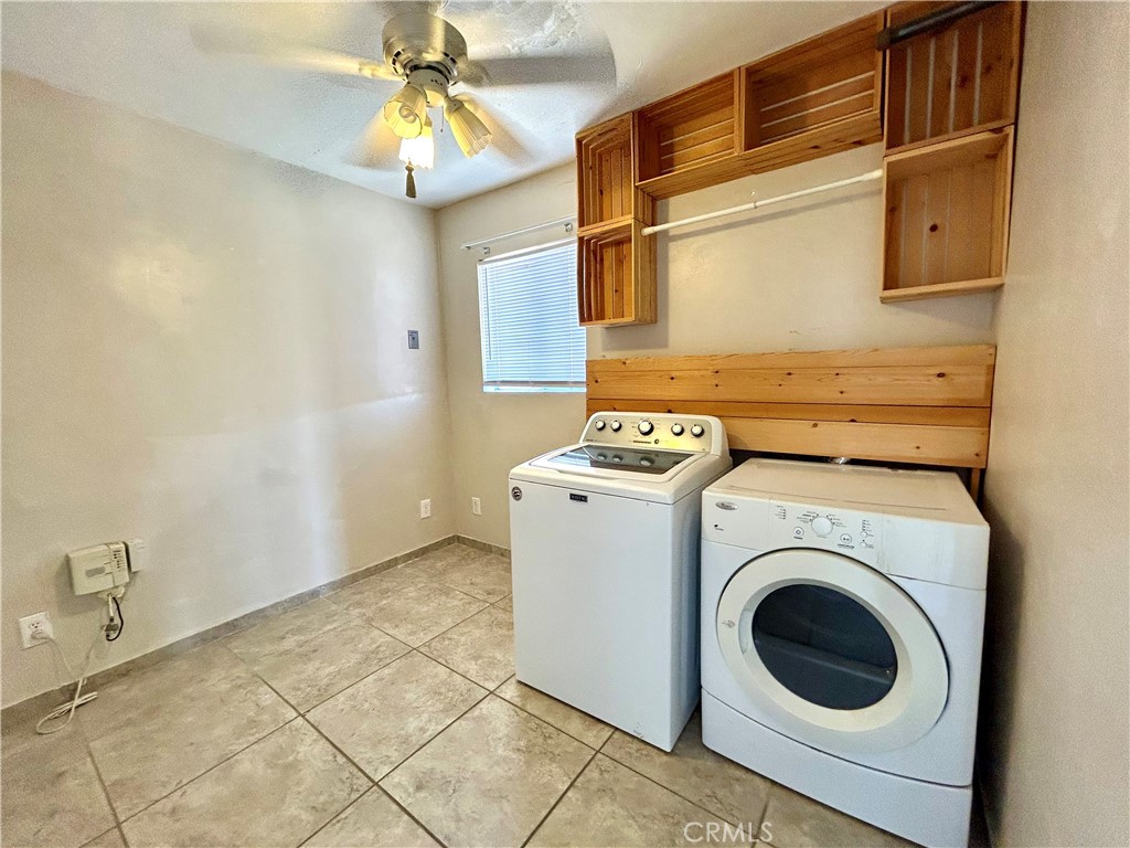 24191 Magnolia Property Photo 6