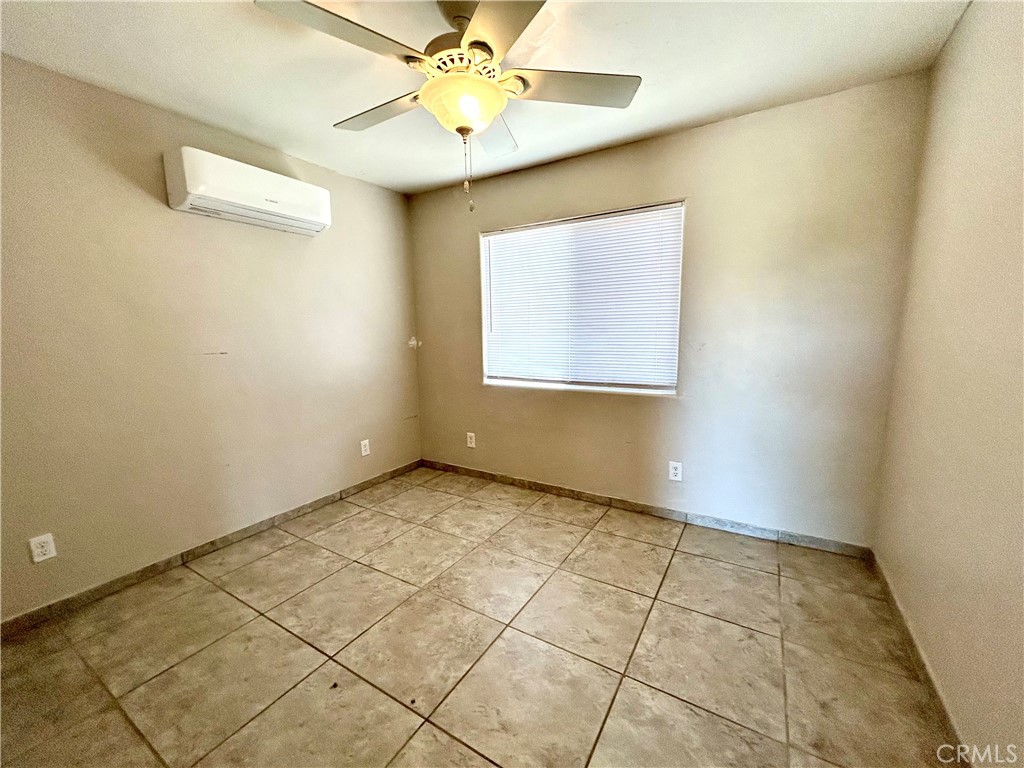 24191 Magnolia Property Photo 8