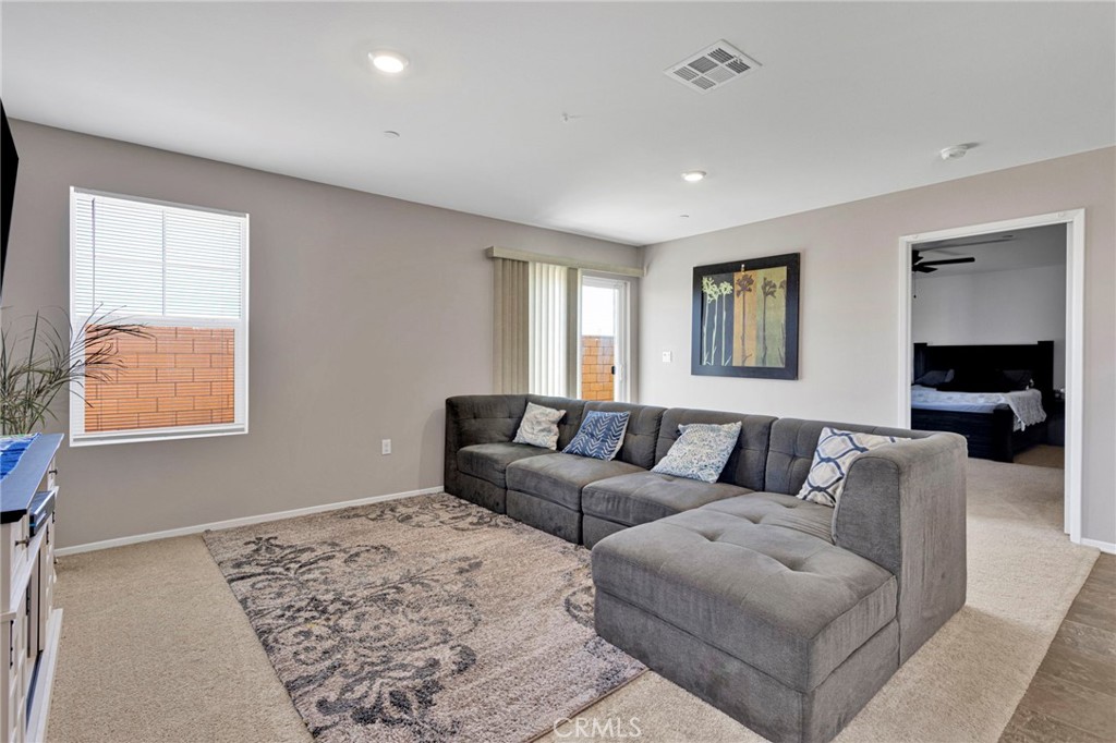 14200 Notre Dame Property Photo 18