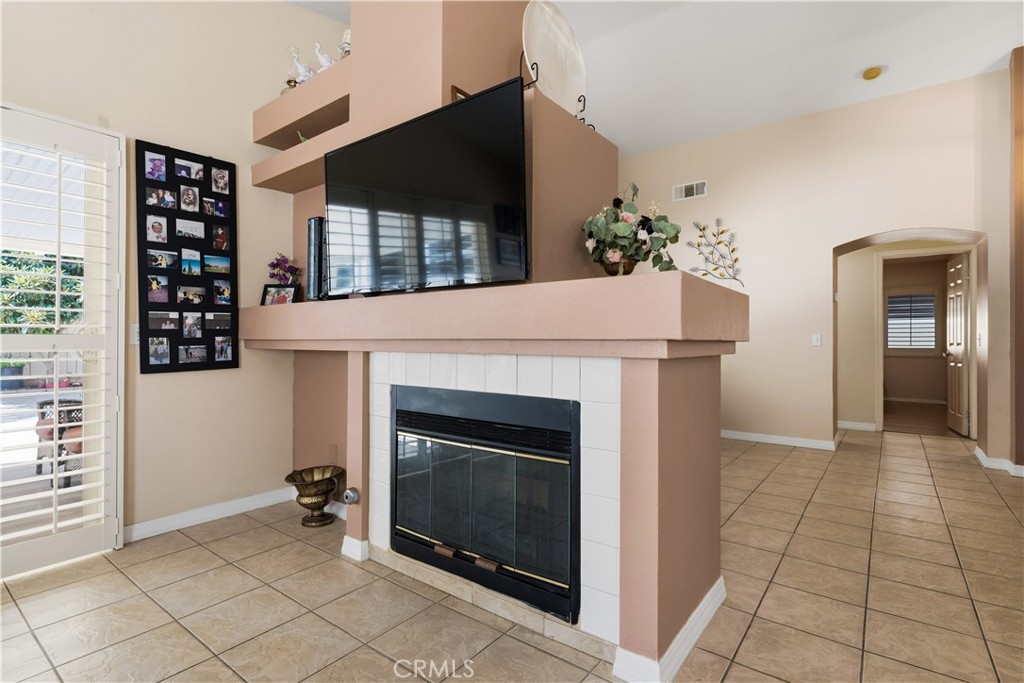1022 Reinhart Property Photo 14