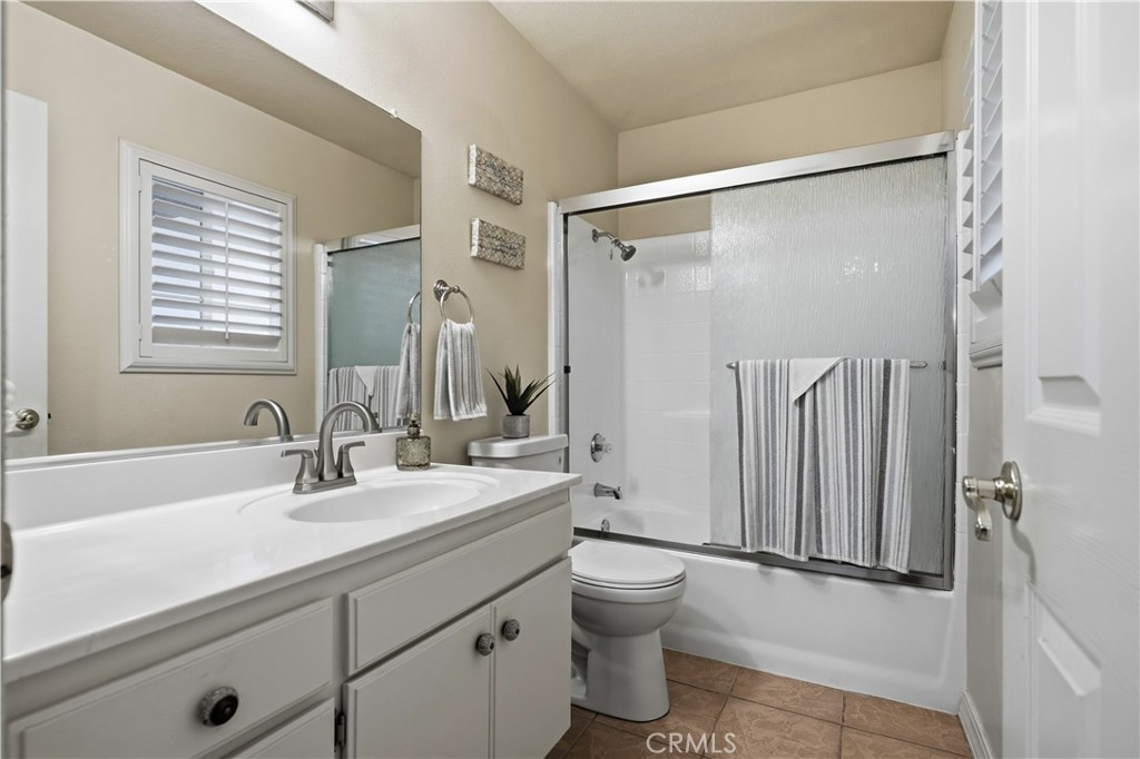 1022 Reinhart Property Photo 25