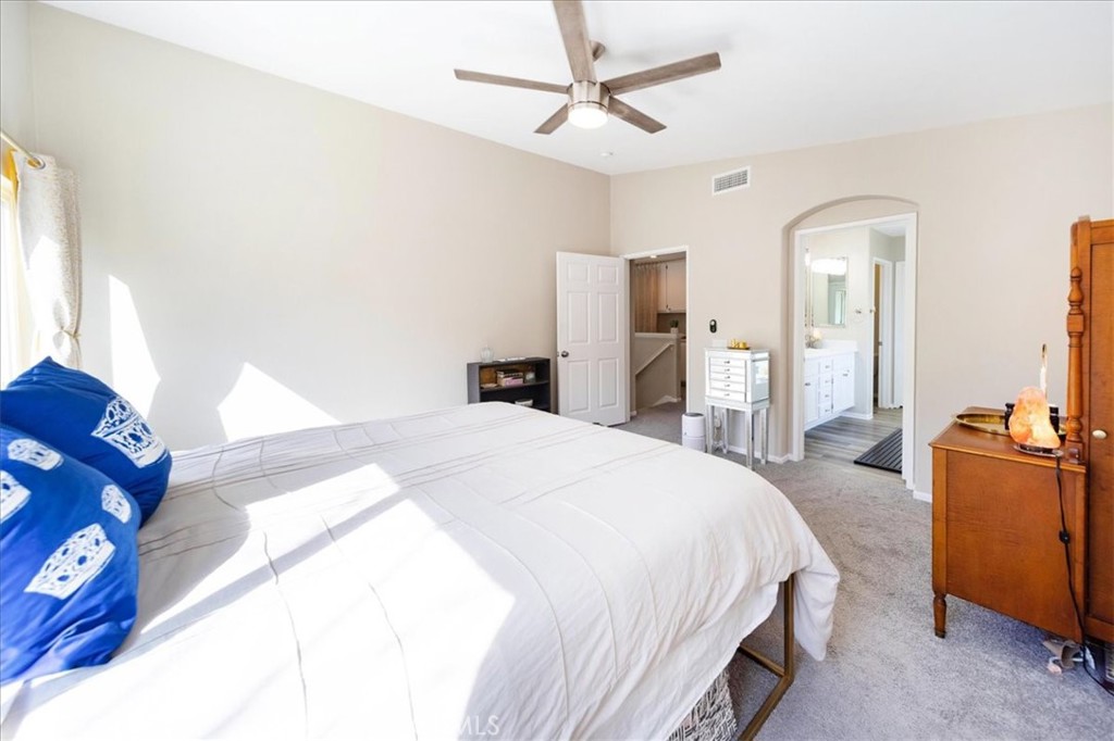 30940 Branford Property Photo 34