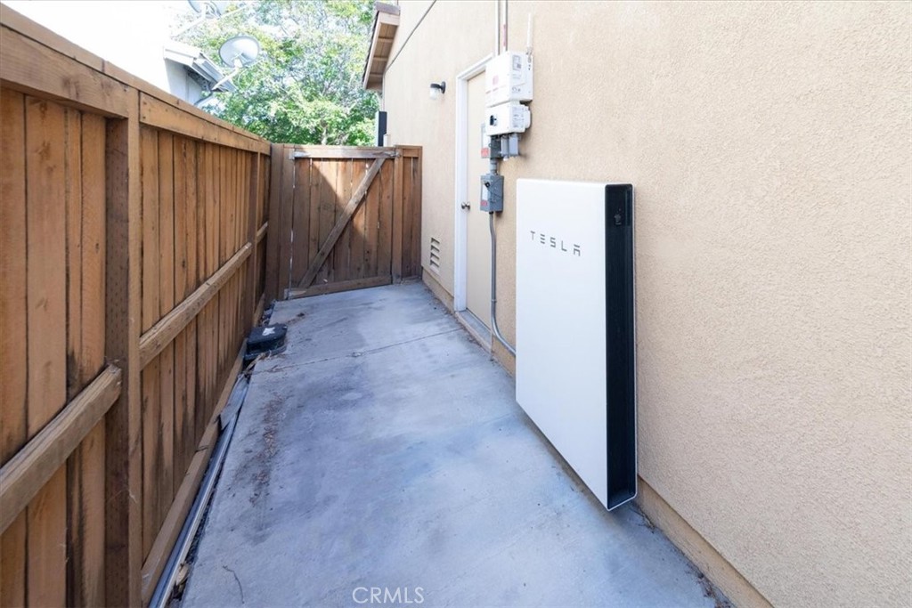 30940 Branford Property Photo 42
