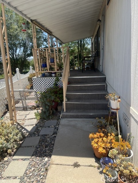 31130 S General Kearny Road 100 Property Photo 3