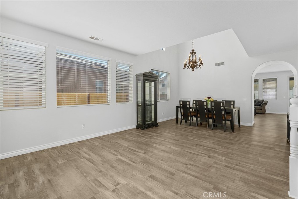 34596 Sourwood Property Photo 4