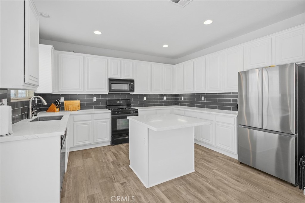 34596 Sourwood Property Photo 11