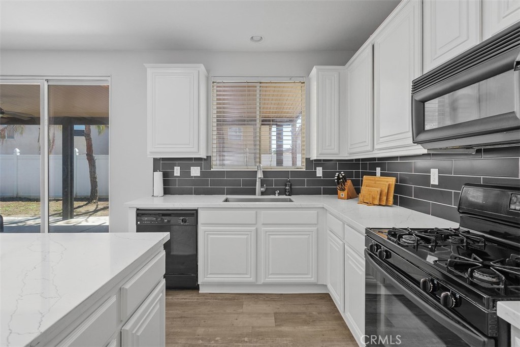 34596 Sourwood Property Photo 13