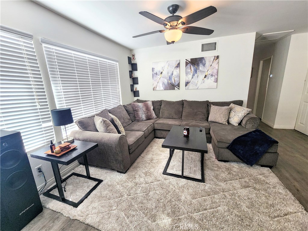 28541 Unit A Via Princesa Property Photo 2