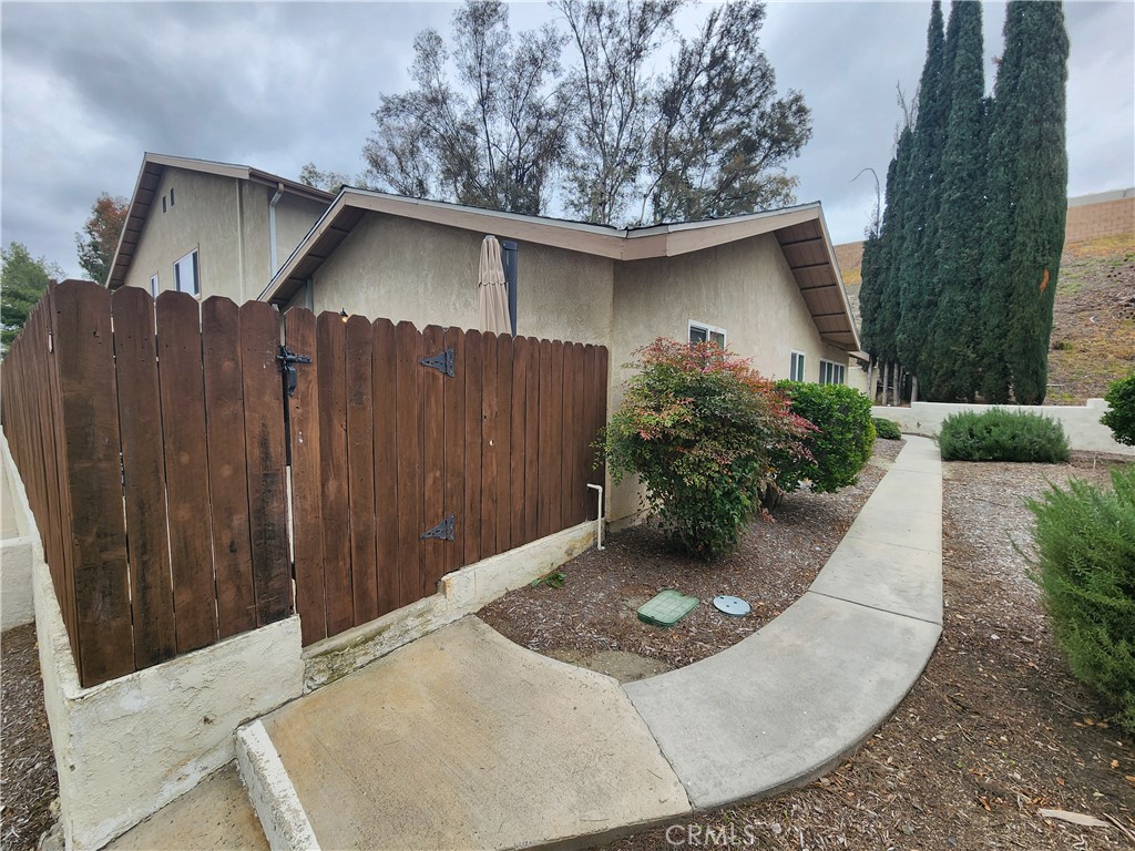28541 Unit A Via Princesa Property Photo 20