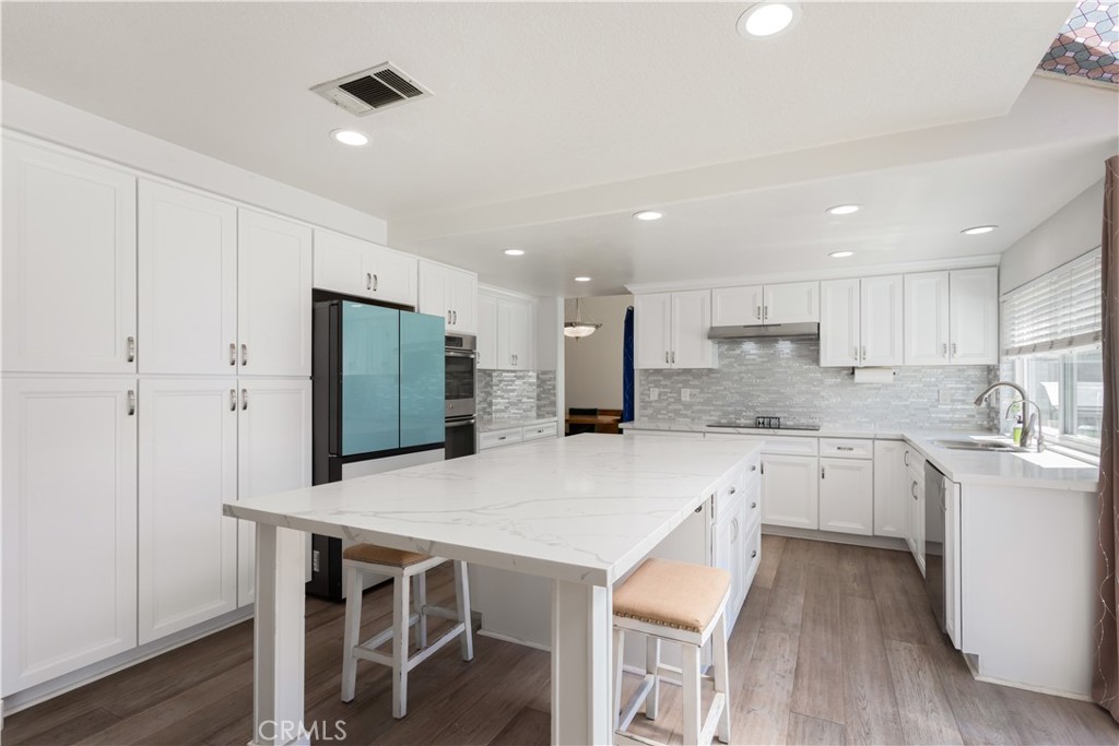 45573 Olympic Property Photo 3
