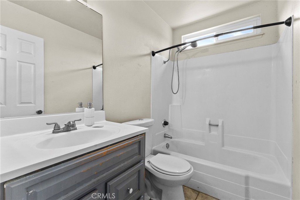 41763 Lomas Property Photo 17