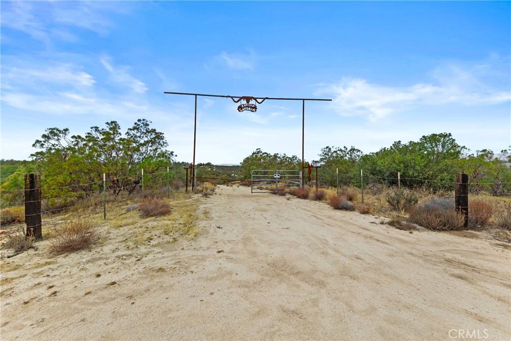 0 Encina Verde Property Photo 11