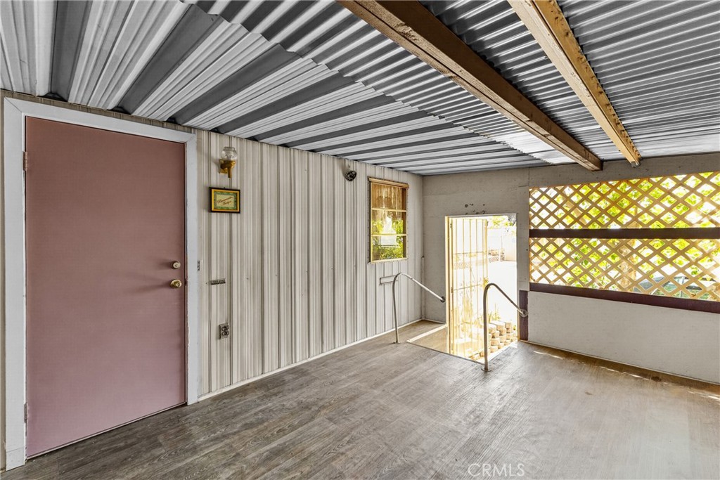 18131 Langlois Road N1 Property Photo 4