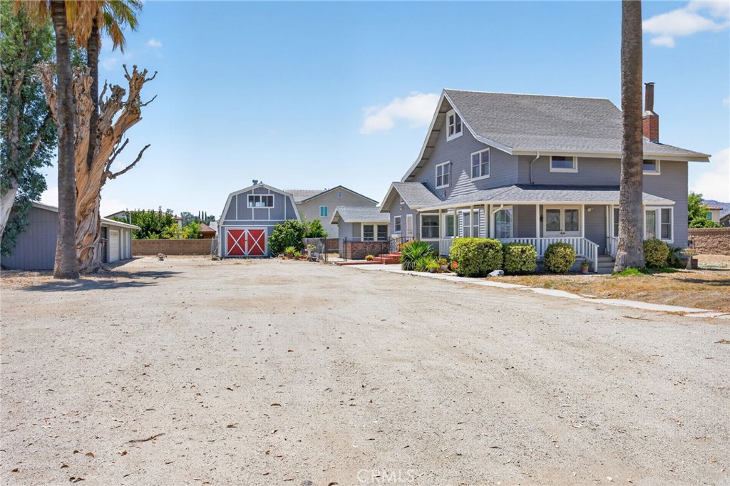1424 De Anza Property Photo 1