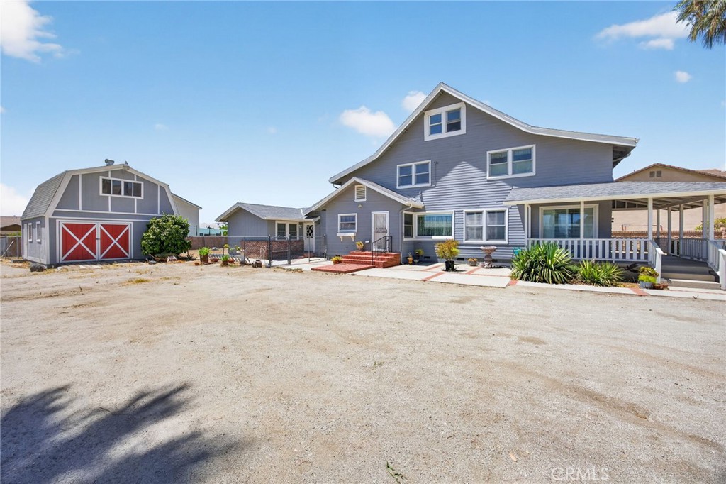 1424 De Anza Property Photo 2