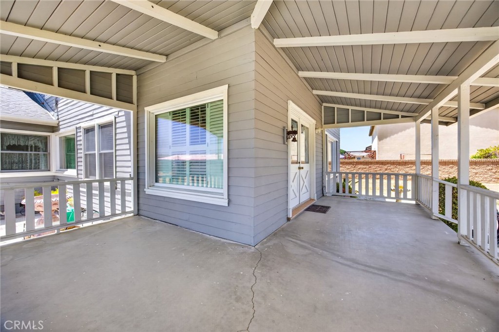 1424 De Anza Property Photo 5