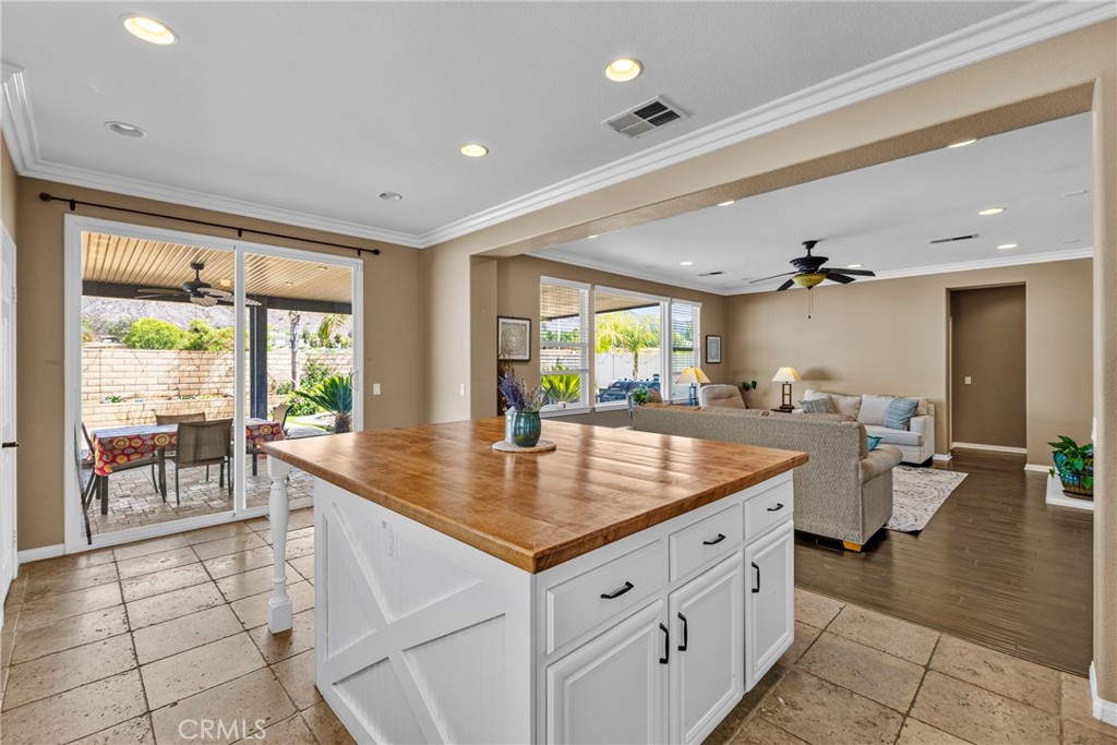 23826 Doheny Property Photo 11