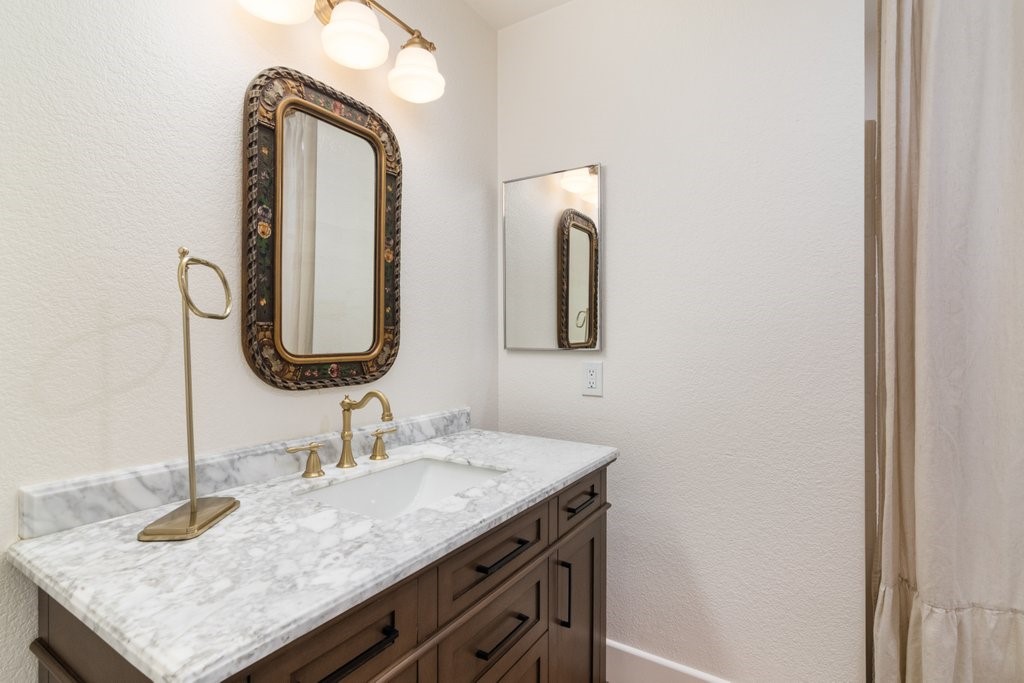 43634 Corte Cabral Property Photo 16